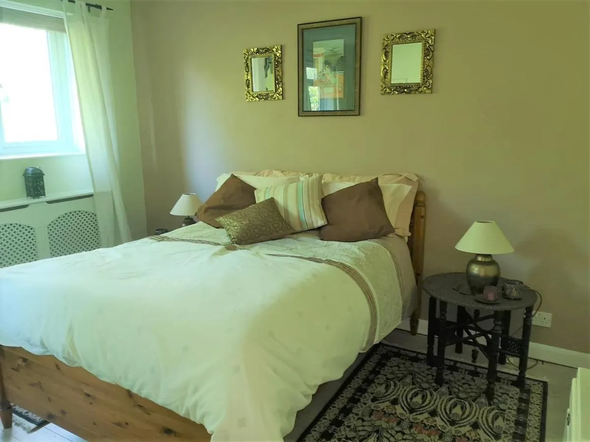 Oriental, 2 Double Bedroom Flat, Royal Greenwich, Se London 0*,